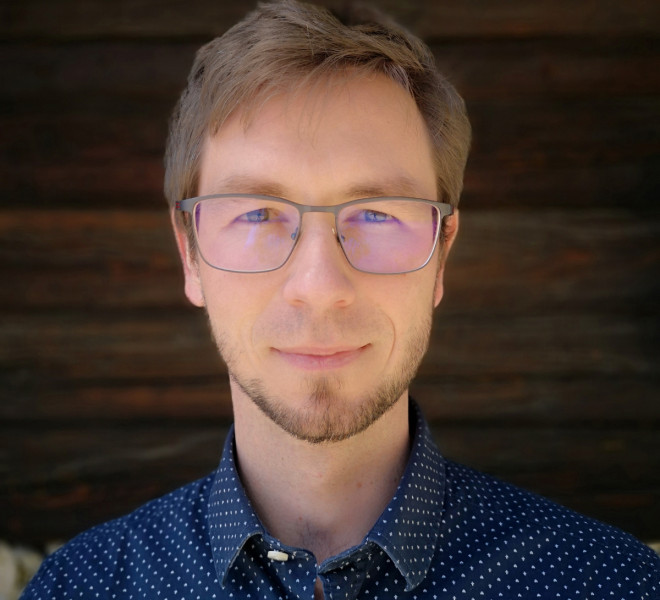Denis Sahernik